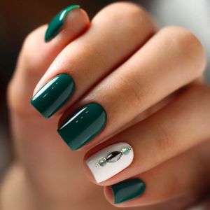 Nail Art simple dan elegan